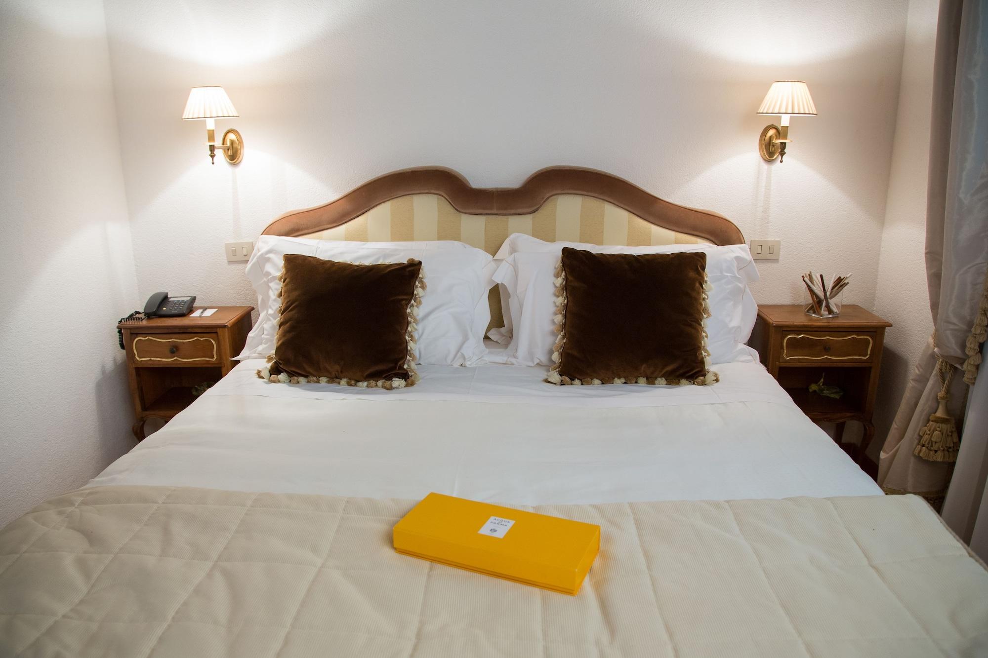 호텔 빌라 콘둘메르 몰리아노베네토 외부 사진 A guest room at the hotel