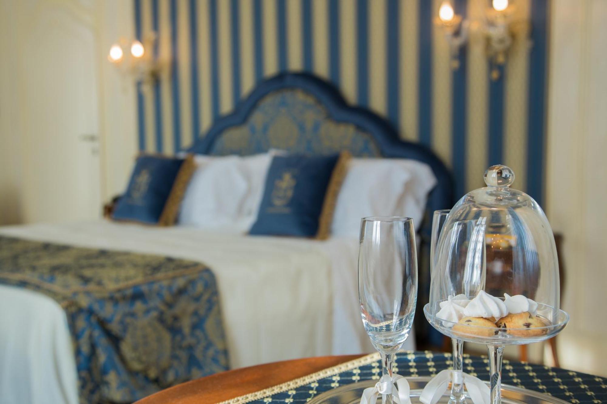호텔 빌라 콘둘메르 몰리아노베네토 객실 사진 A room at the hotel