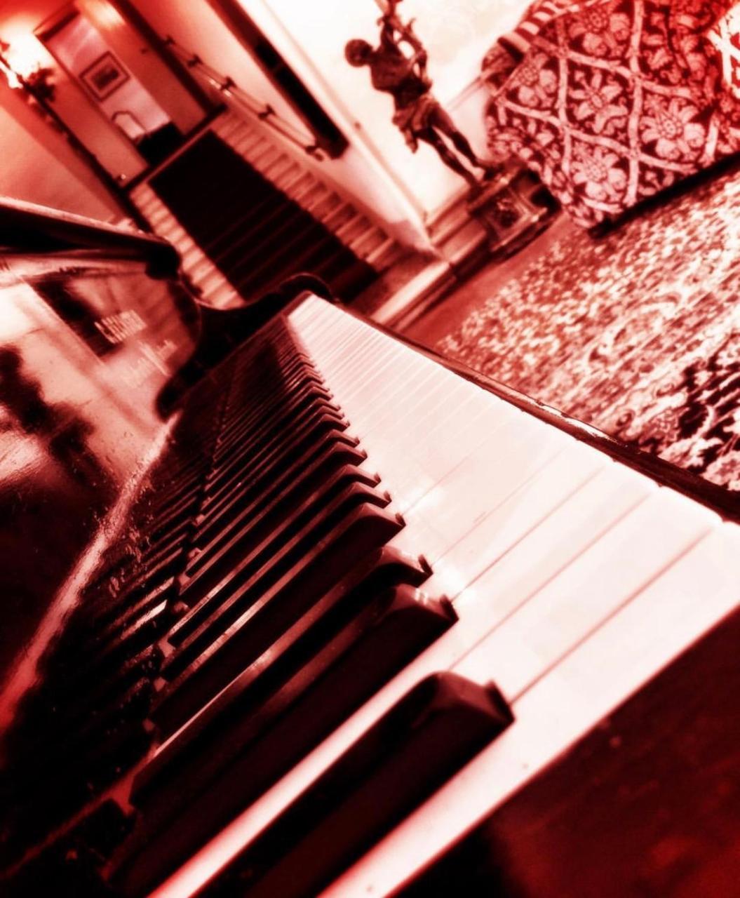호텔 빌라 콘둘메르 몰리아노베네토 외부 사진 A piano